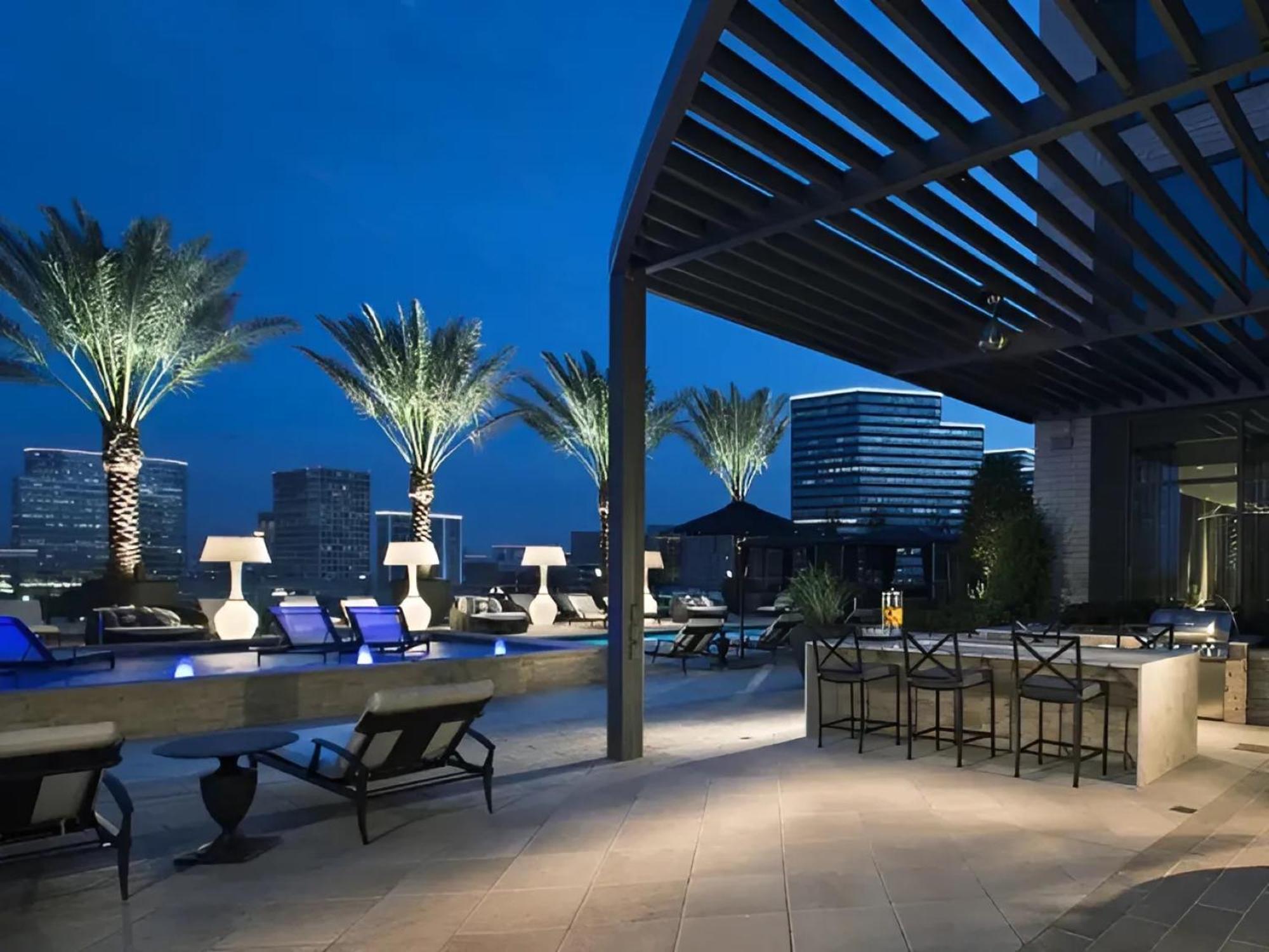 Hanover Post Oak Apartamento