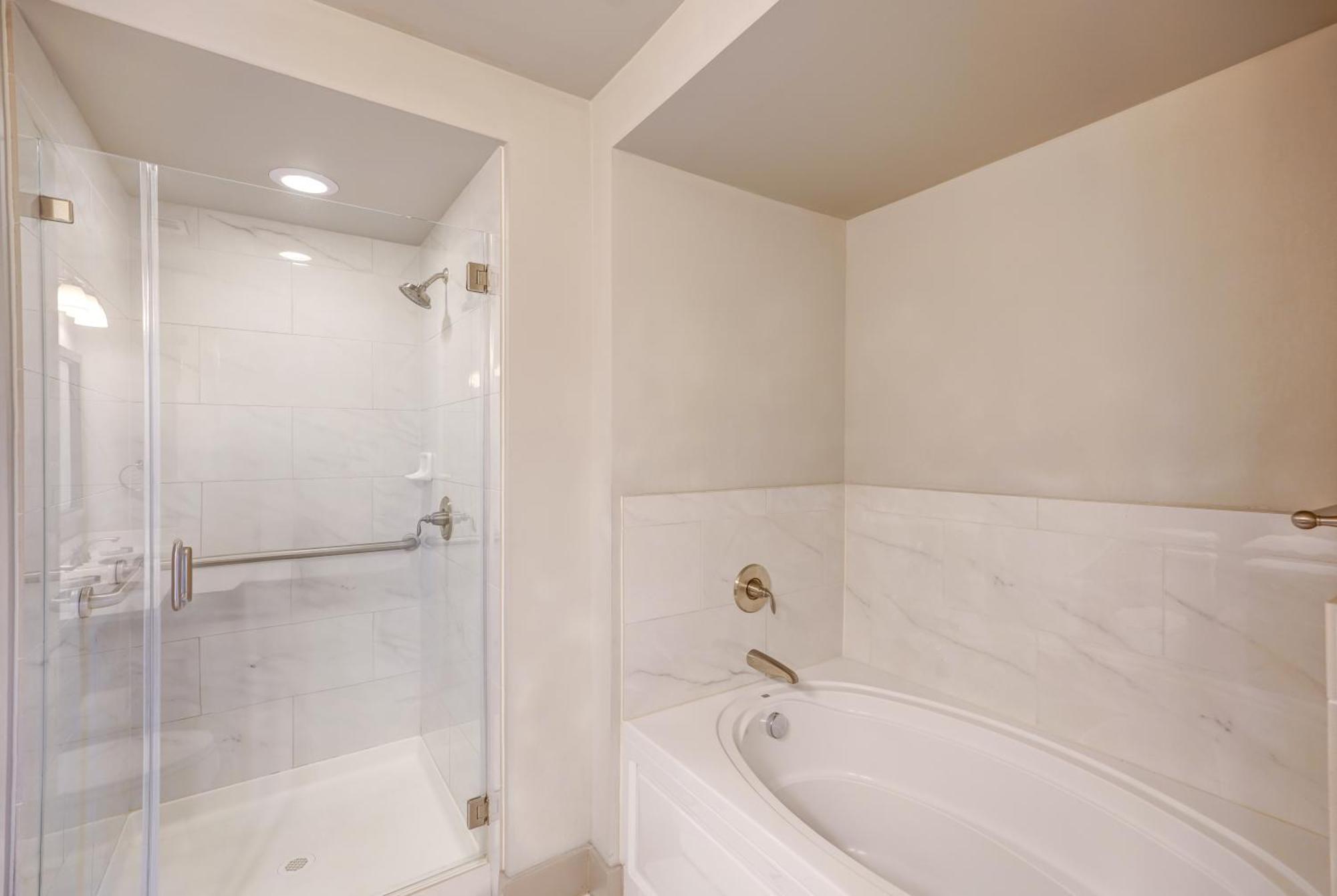 Hanover Post Oak Apartamento