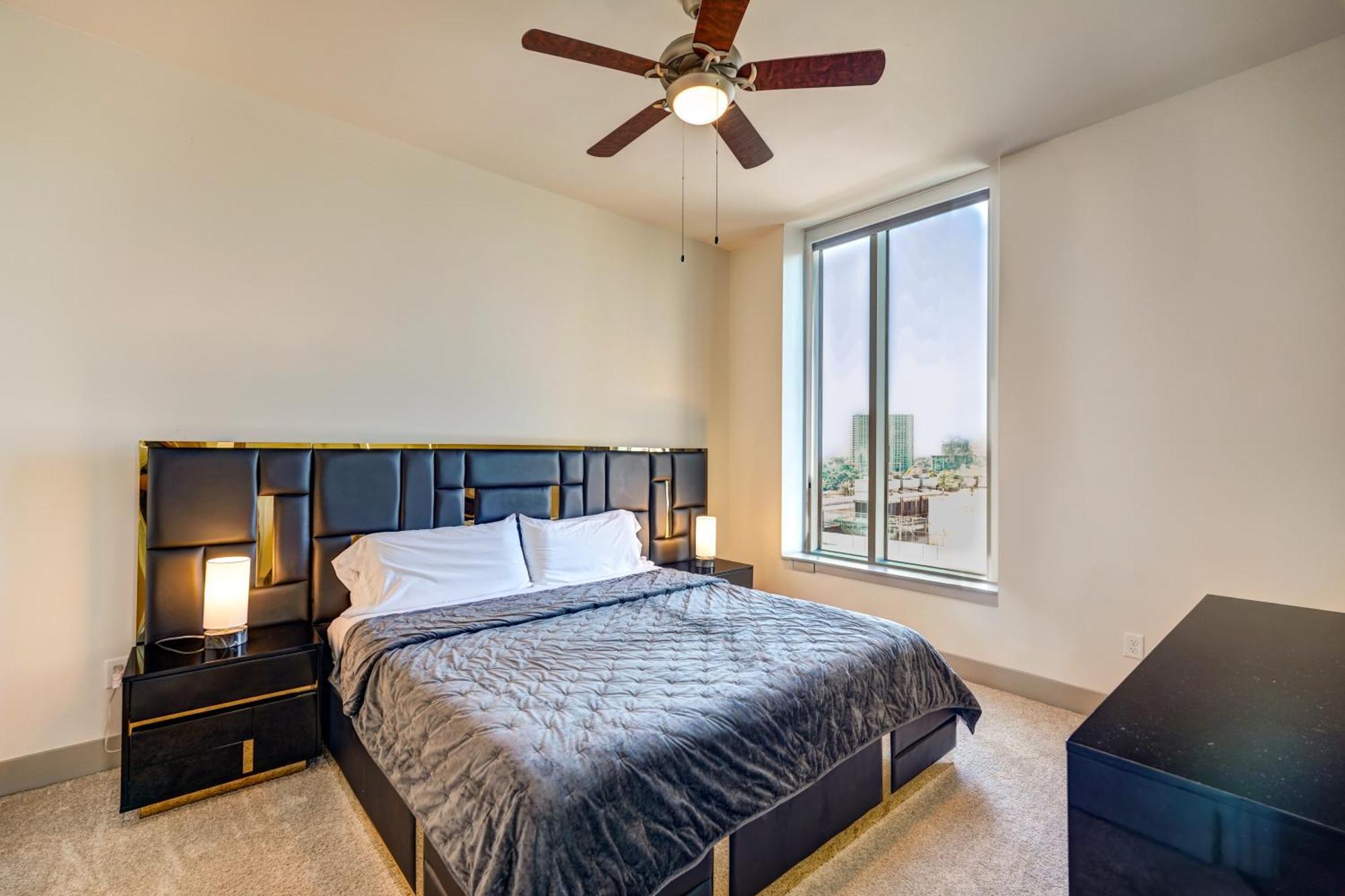 Hanover Post Oak Apartamento